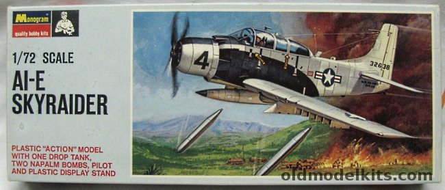 Monogram 1/72 Douglas A1-E Skyraider (A-1E) - Blue Box Issue, PA146-100 plastic model kit